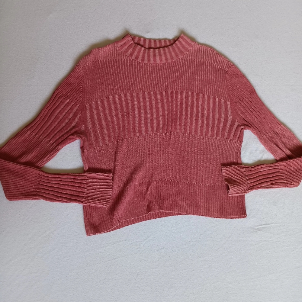 American Eagle Pink Mauve Ribbed Knit Crew Neck Sweater Size Large Feminine Fall
